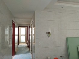 【南宁品匠装饰】恒大苹果园大厅贴墙砖