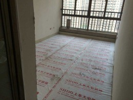 莱茵鹭胡 85㎡  刮腻子